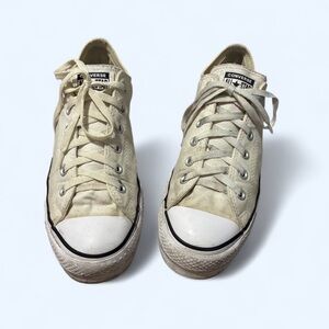 CONVERSE low top platform sneakers White canvas minimalist neutral capsule